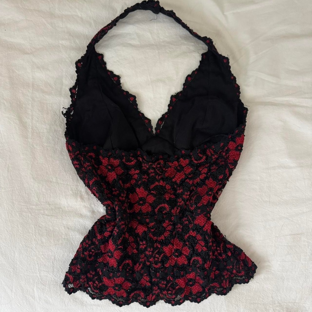 Y2K 2000s Cachè Mall Goth Black and red lace beaded halter top - Picture 2 of 7